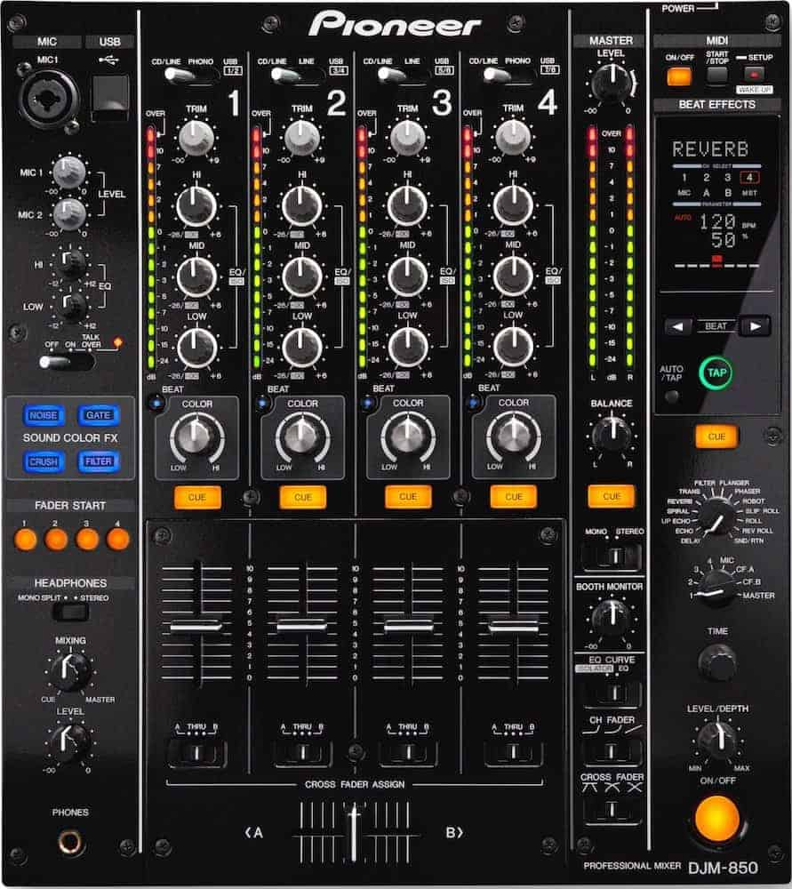A guide to Storm DJs equipment. What Equipment does Storm DJs use?