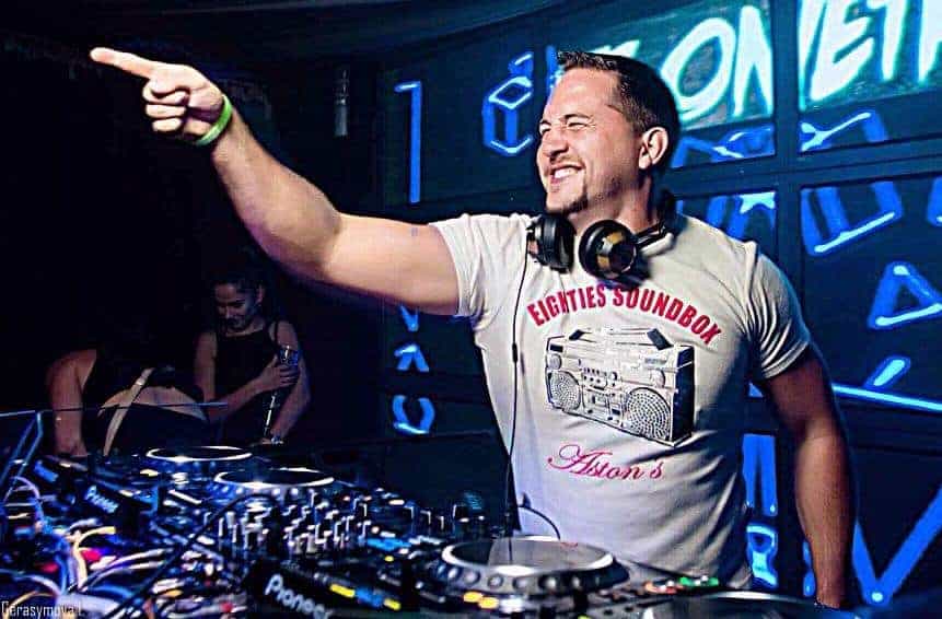 DJ Onetrax - Storm DJs 02