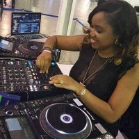 DJ Frizzie - Open-Format Female DJ