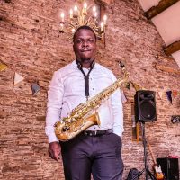 Temi Saxophonist 3